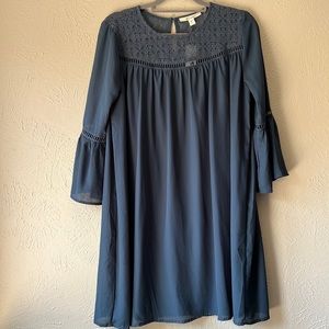 Francesca’s Peacock / Dark Teal 3/4 Sleeve Lace Dress